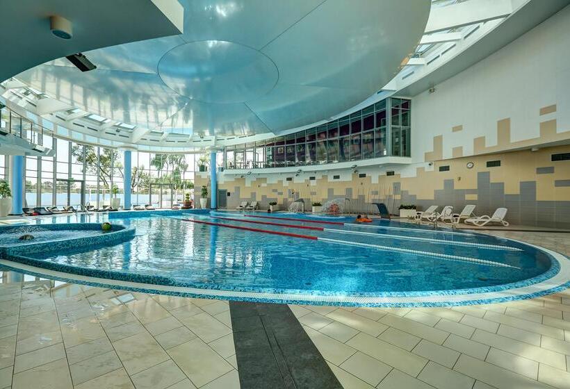 هتل Copernicus Toruń