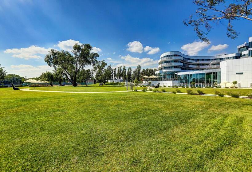 هتل Copernicus Toruń