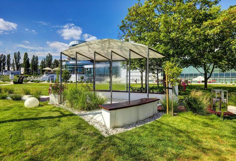 هتل Copernicus Toruń