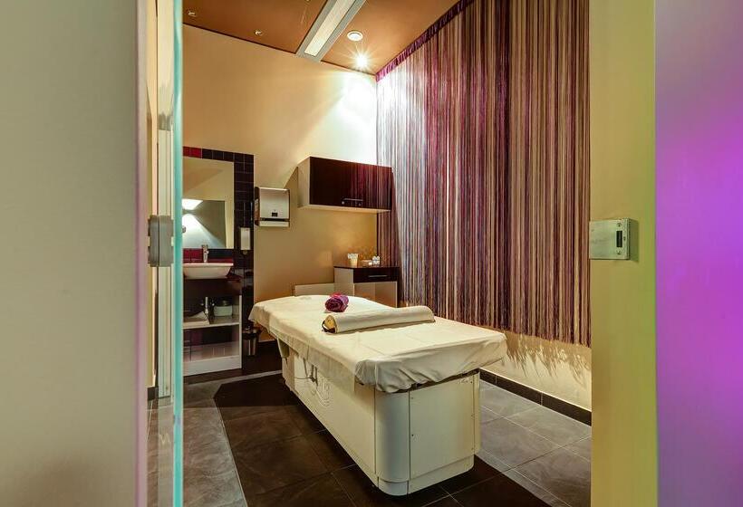 هتل Copernicus Toruń