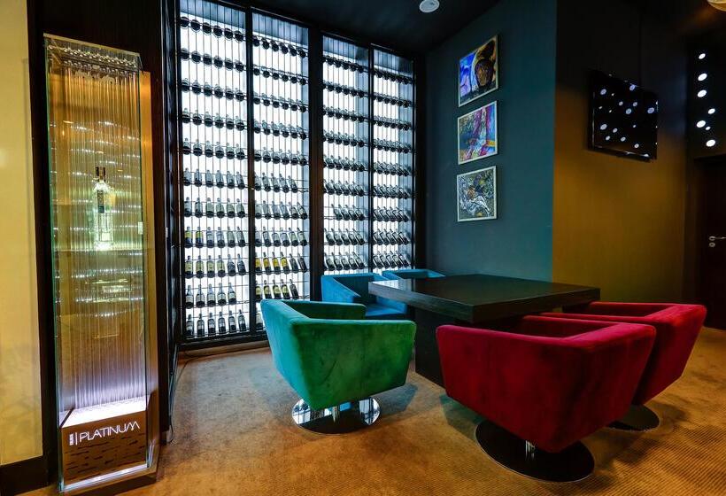 هتل Copernicus Toruń