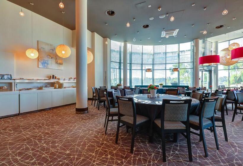 هتل Copernicus Toruń