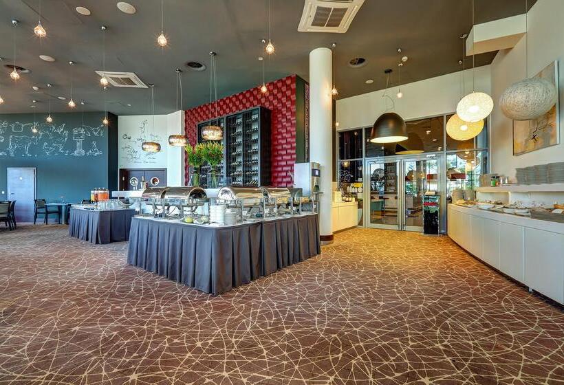 هتل Copernicus Toruń