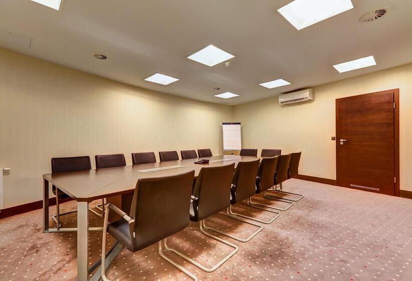 هتل Copernicus Toruń