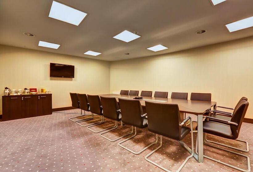 هتل Copernicus Toruń