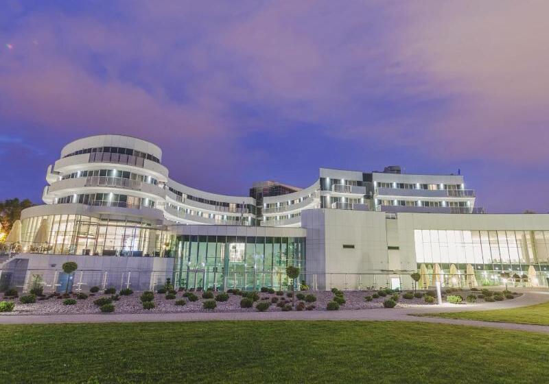 هتل Copernicus Toruń