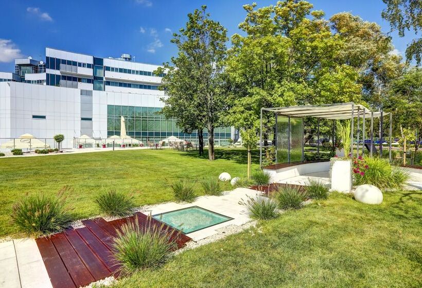 هتل Copernicus Toruń