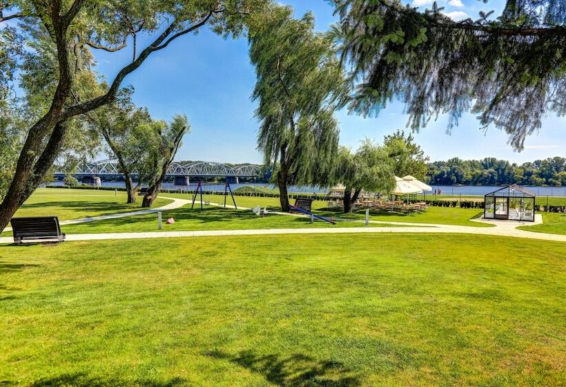 هتل Copernicus Toruń