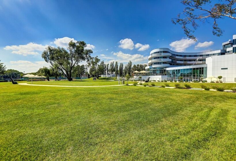 هتل Copernicus Toruń