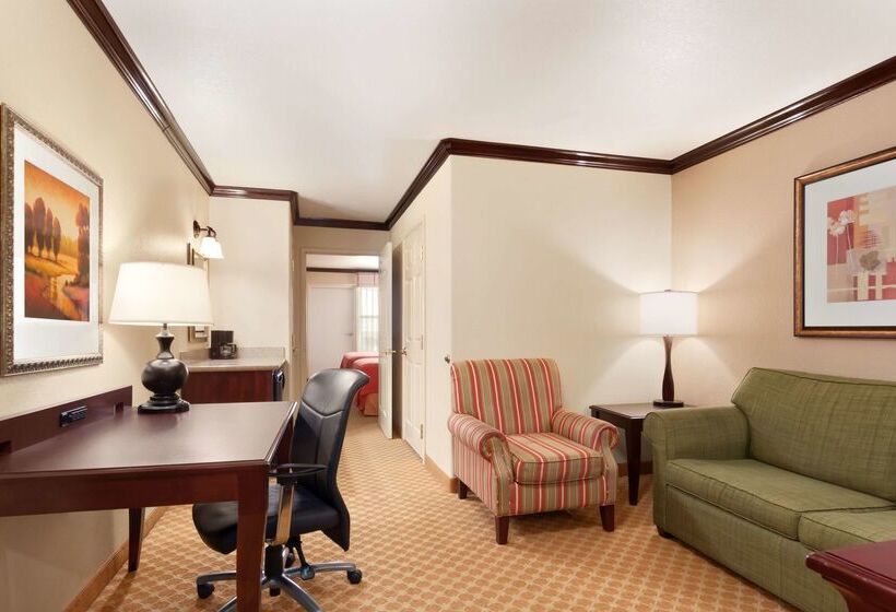 호텔 Comfort Inn & Suites