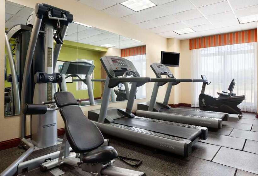 فندق Country Inn & Suites By Radisson, Lexington Park , Md