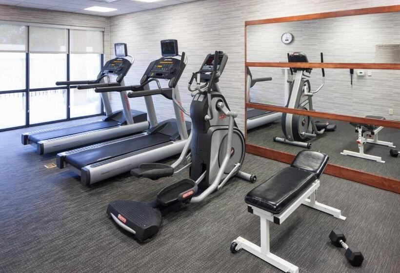 فندق Courtyard By Marriott Miami At Dolphin Mall