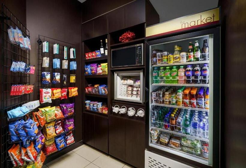 فندق Courtyard By Marriott Miami At Dolphin Mall