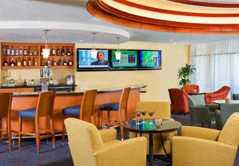 هتل Courtyard San Diego Airport/liberty Station
