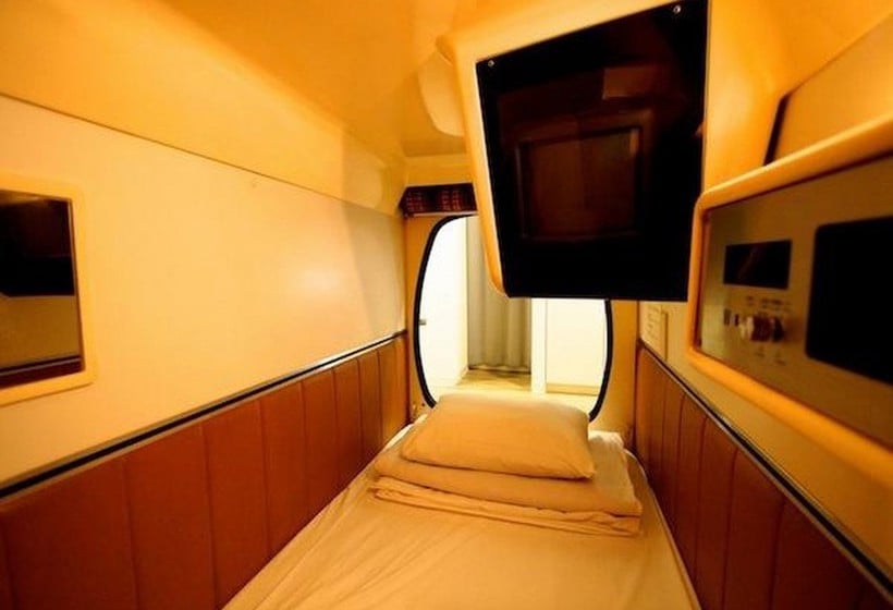 Hotel Càpsula Capsulevalue Kanda