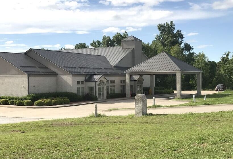 فندق Days Inn By Wyndham Grove