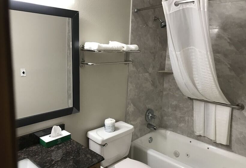 فندق Days Inn By Wyndham Grove