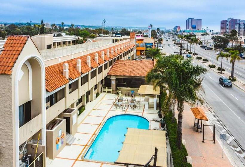 호텔 Del Mar Inn Rosarito