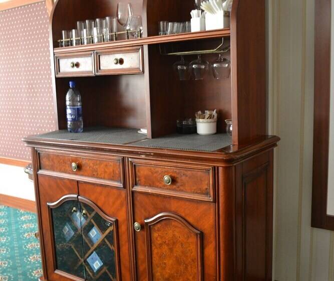 Diplomat Hotel By Ag Hotels Group