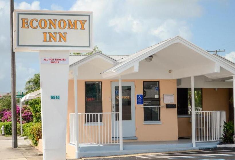בית מלון כפרי Economy Inn