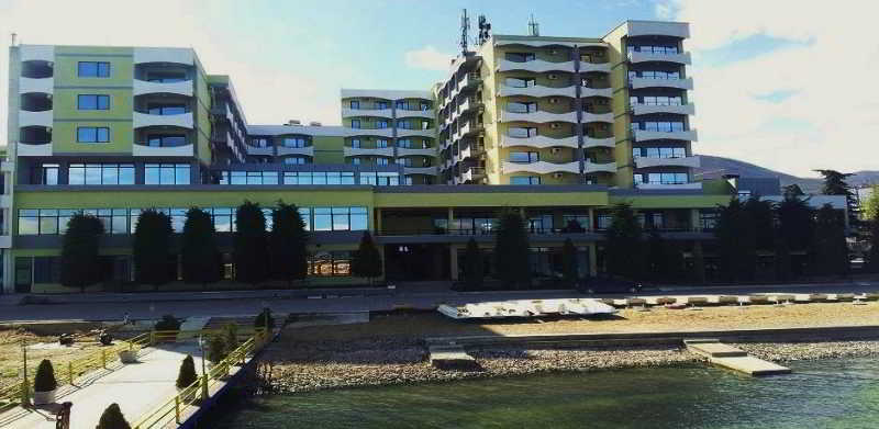 בית מלון כפרי Enkelana