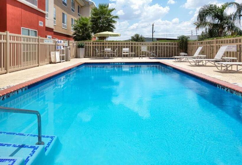 호텔 Fairfield Inn & Suites Laredo