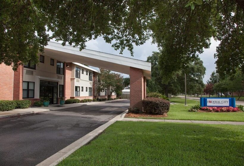 호텔 Federal City Inn & Suites