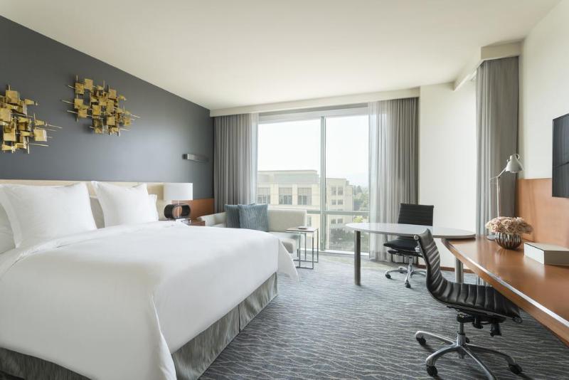 Four Seasons Hotel Silicon Valley At East Palo Alto