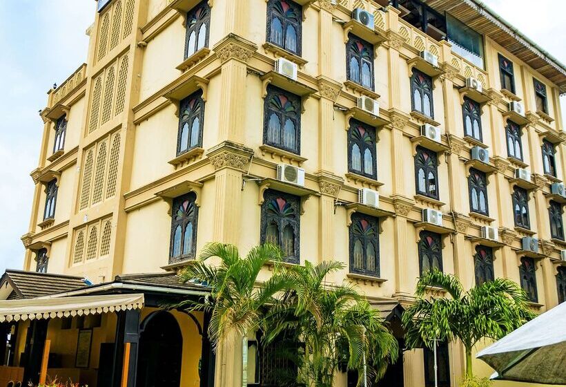 Hotel Golden Tulip Stonetown Boutique