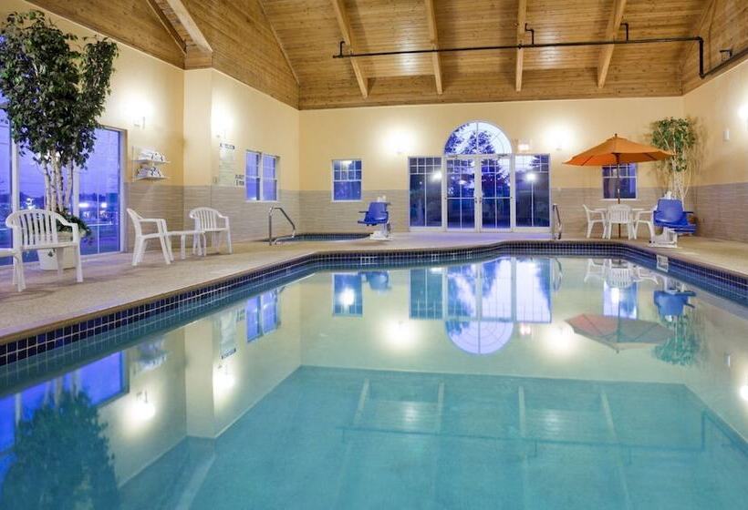 فندق Quality Inn & Suites