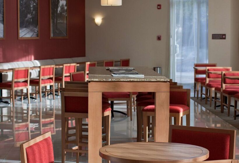 酒店 Hampton Inn By Hilton Guadalajara/expo