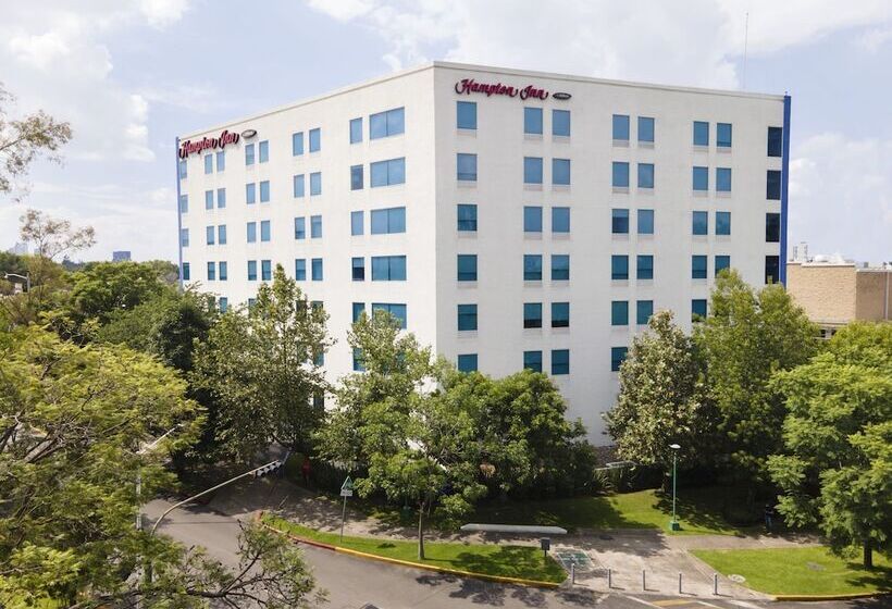 酒店 Hampton Inn By Hilton Guadalajara/expo