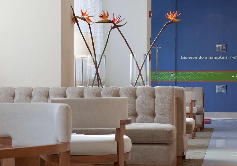 酒店 Hampton Inn By Hilton Guadalajara/expo