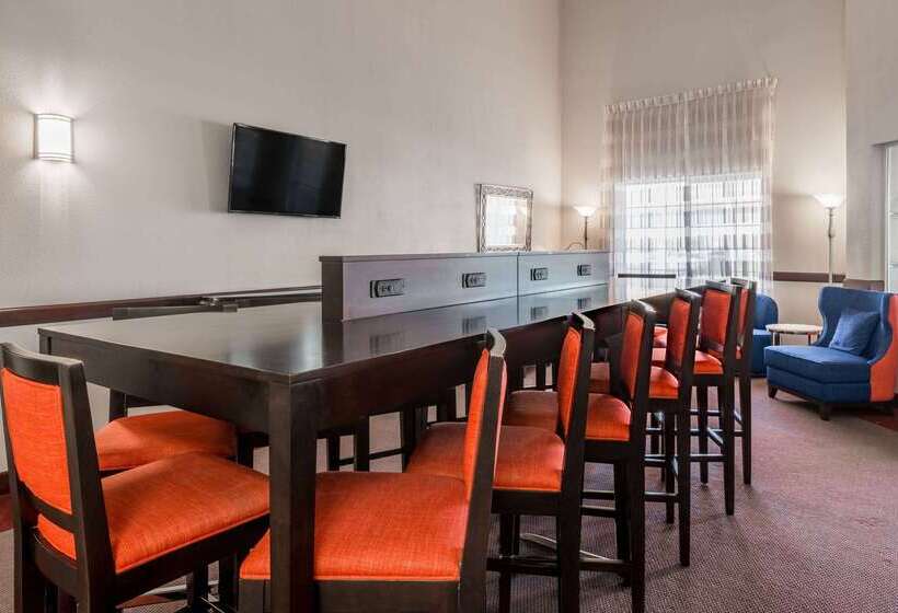 Отель Hawthorn Suites Las Vegas