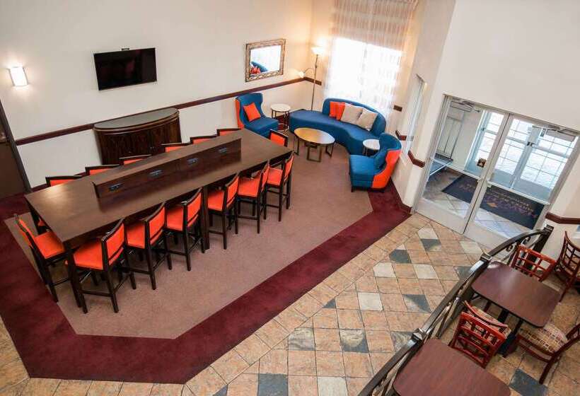 Отель Hawthorn Suites Las Vegas