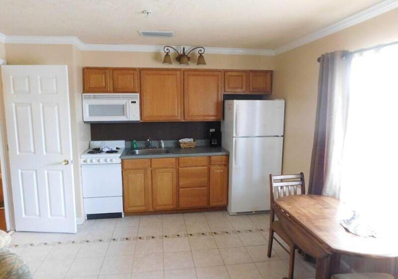 فندق Hibiscus Suites  Sarasota