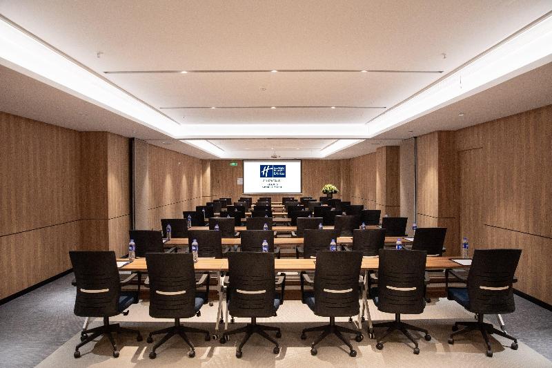 בית מלון כפרי Holiday Inn Express Shantou City Center, An Ihg