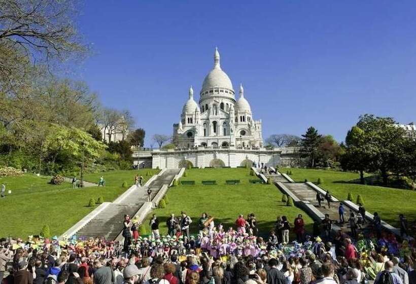 Отель Le Cheval Noir Hôtel Paris Pantin