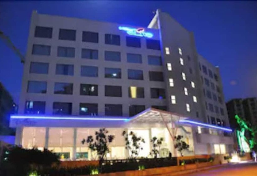 هتل Kohinoor Elite Near Bkc