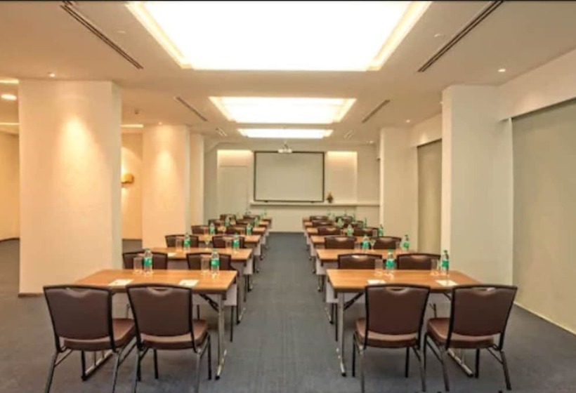 هتل Kohinoor Elite Near Bkc