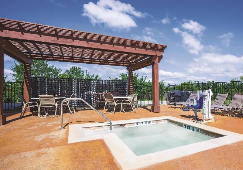 فندق La Quinta By Wyndham Ada