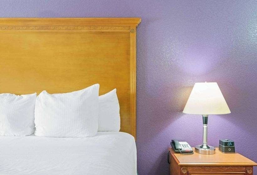 فندق La Quinta By Wyndham Ada