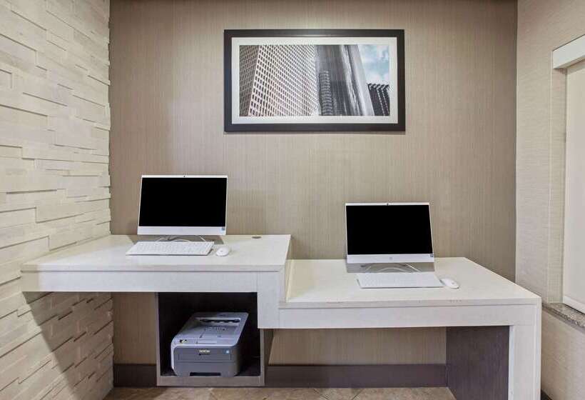 فندق La Quinta By Wyndham Pasadena North