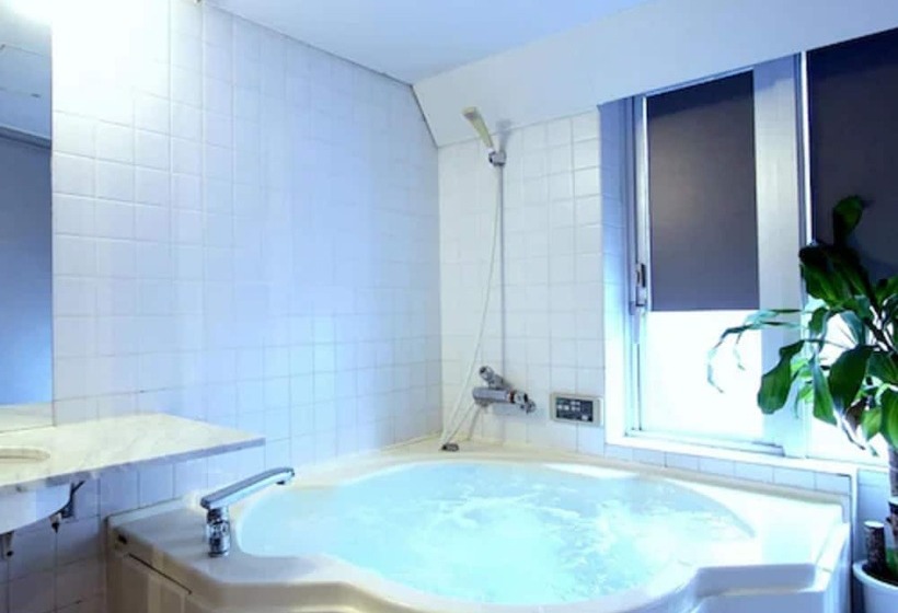 فندق Livemax Budget Korakuen