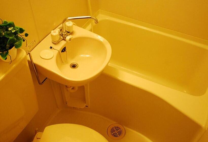 هتل Livemax Budget Higashi Ueno