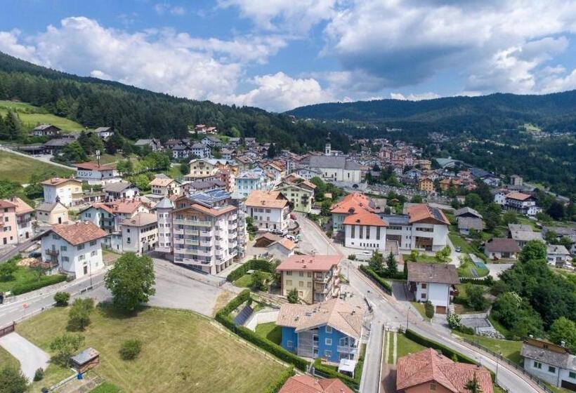 فندق Luna Bianca Folgaria