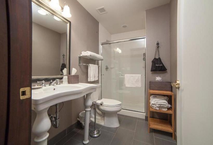 فندق Margarita European Inn, Ascend  Collection