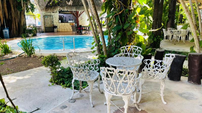 Mayan Art Hotel 10 Avenue