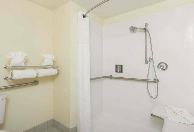 בית מלון כפרי Monarch Valley Inn Marina At Monterey Bay