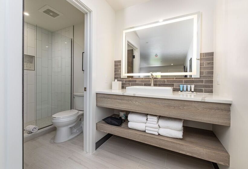 בית מלון כפרי Montclair Inn & Suites At Zion National Park